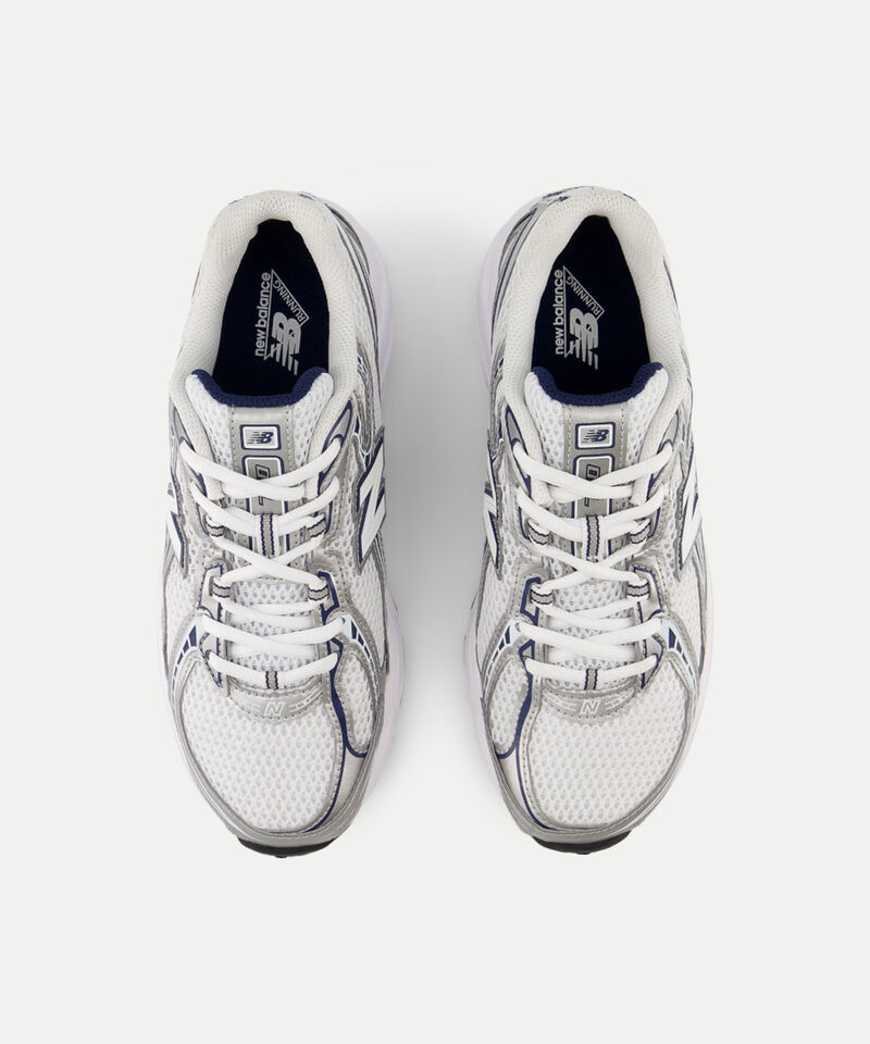 Tenis New Balance Para Mujer Gris